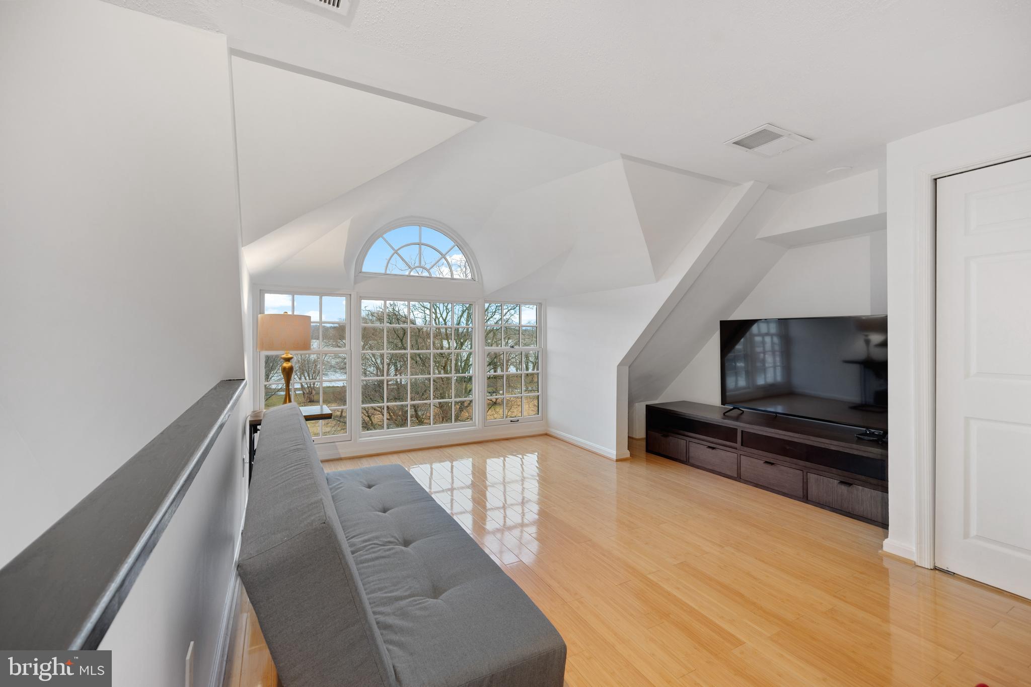 OLD TOWN - Residential