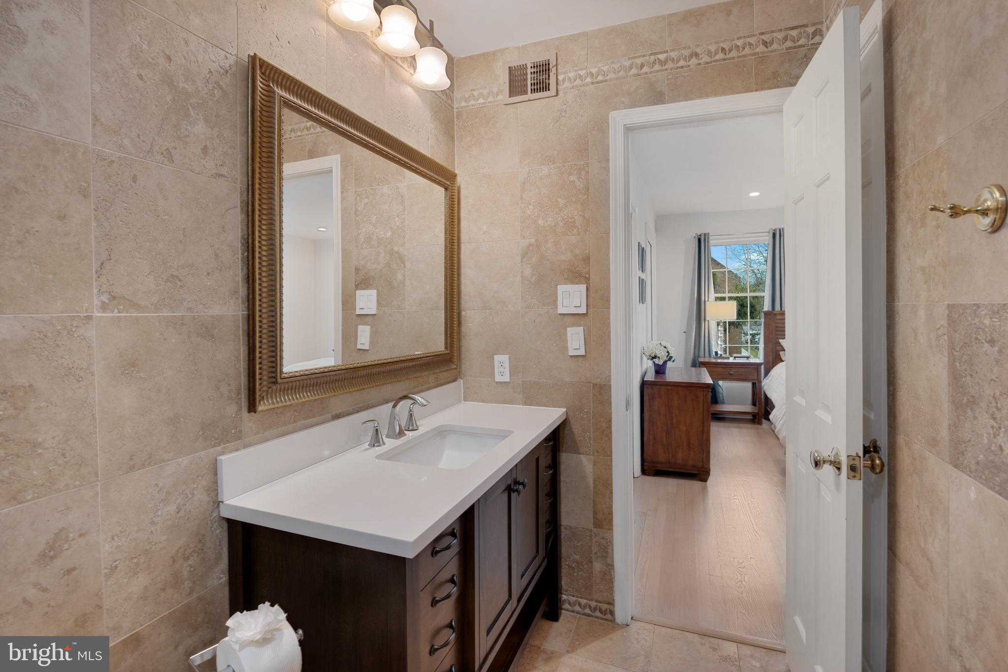 OLD TOWN - Residential