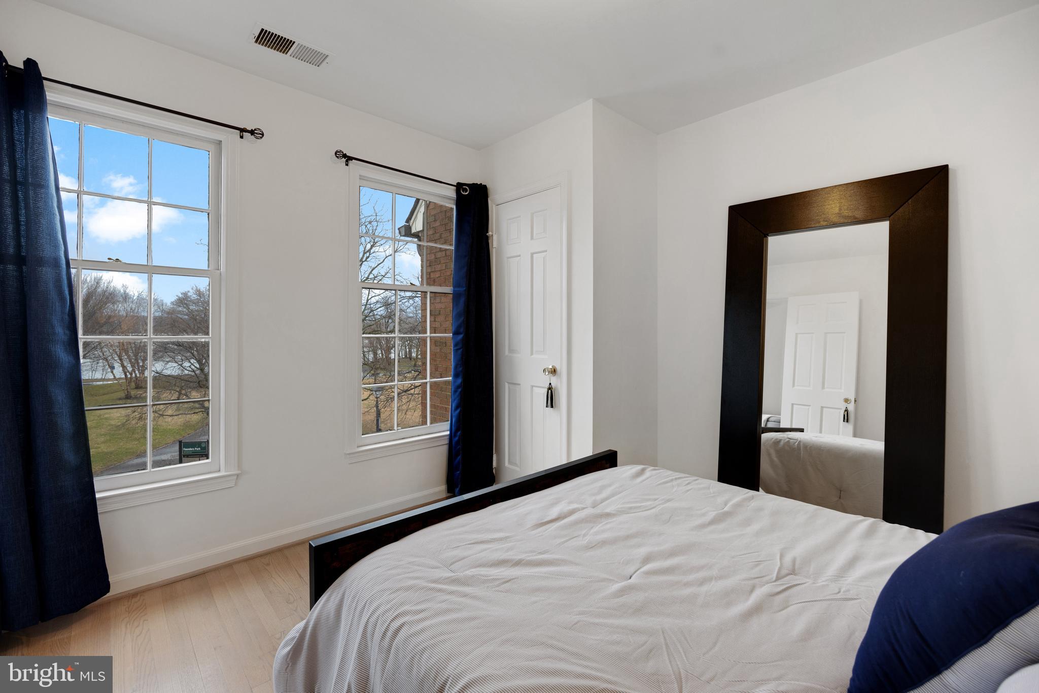 OLD TOWN - Residential