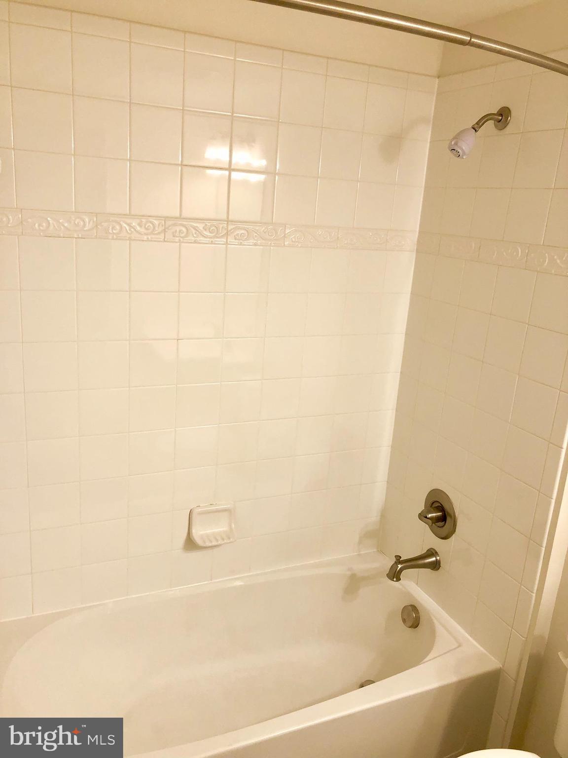 GREENBELT - Residential Lease