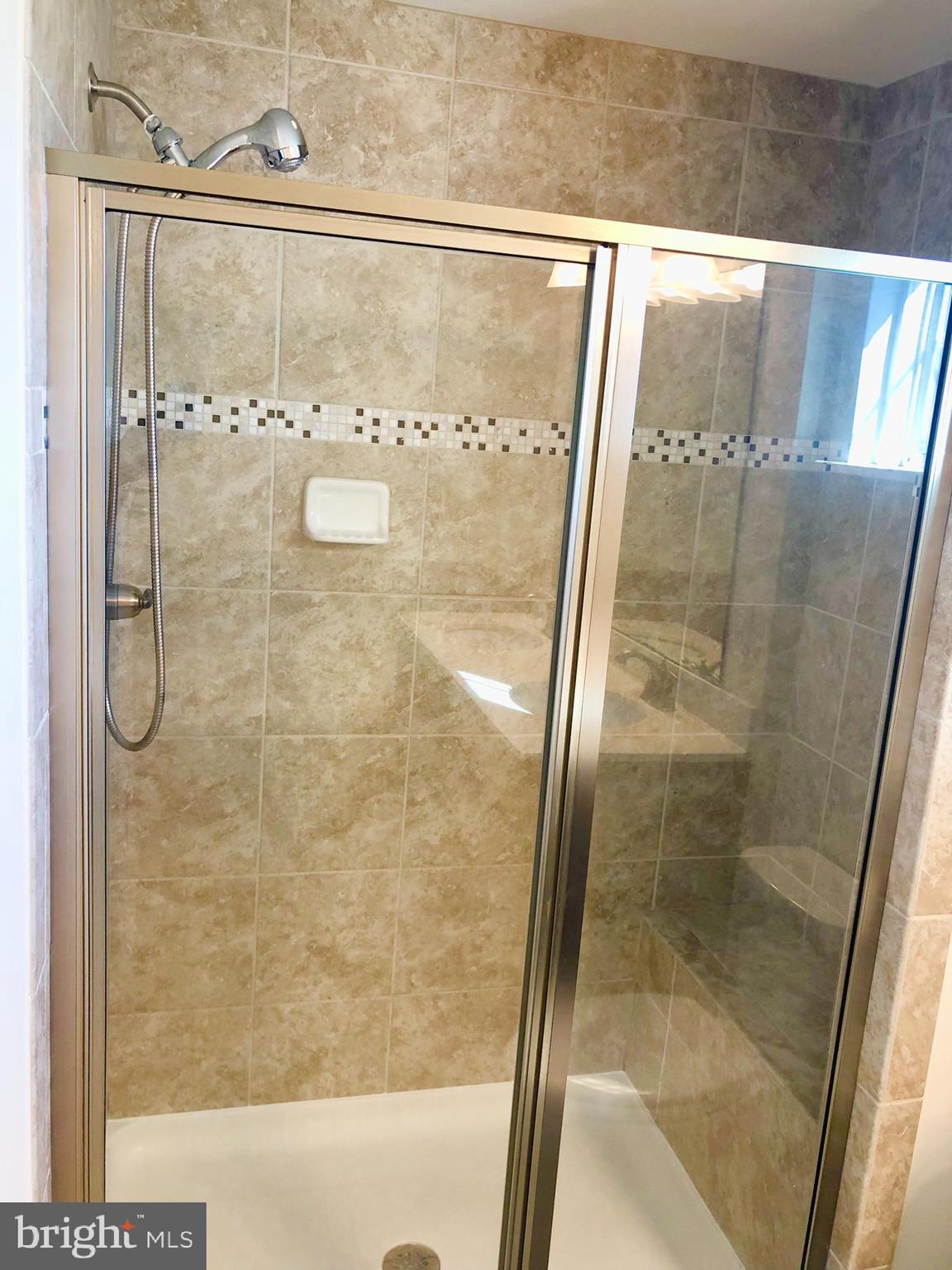 GREENBELT - Residential Lease