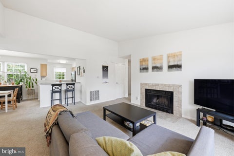 Condo For Sale - 630 Rose Hollow Drive<br/> YARDLEY, PA 19067