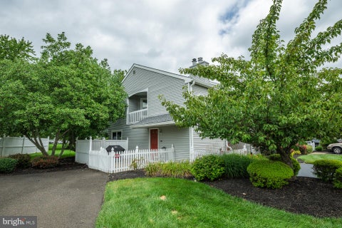 Condo For Sale - 630 Rose Hollow Drive<br/> Bucks County, YARDLEY, PA 19067