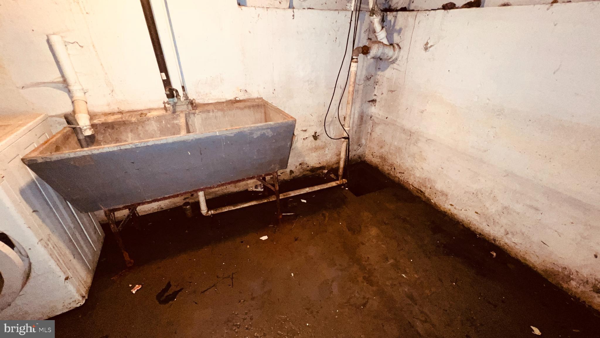 NORTH END - Residential