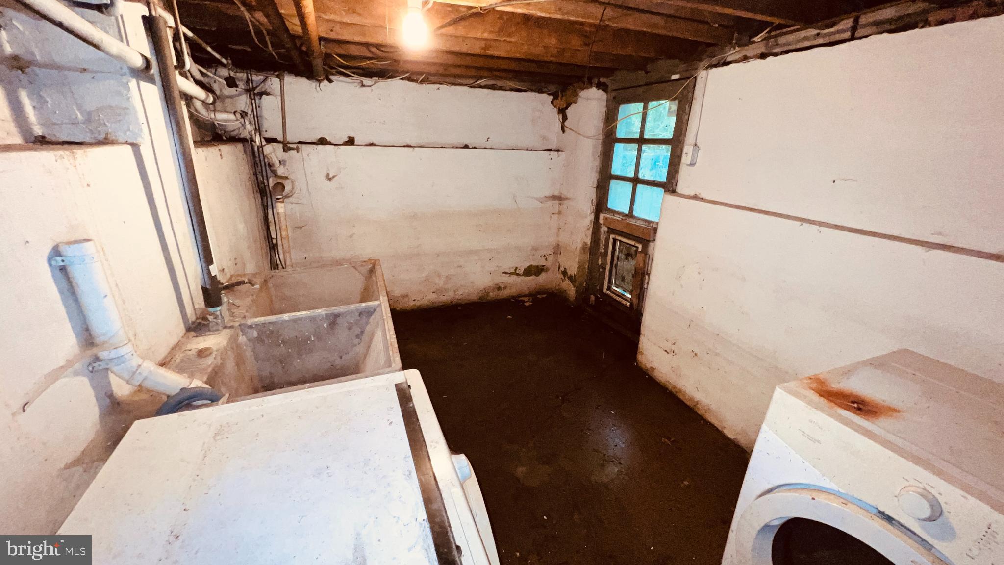 NORTH END - Residential