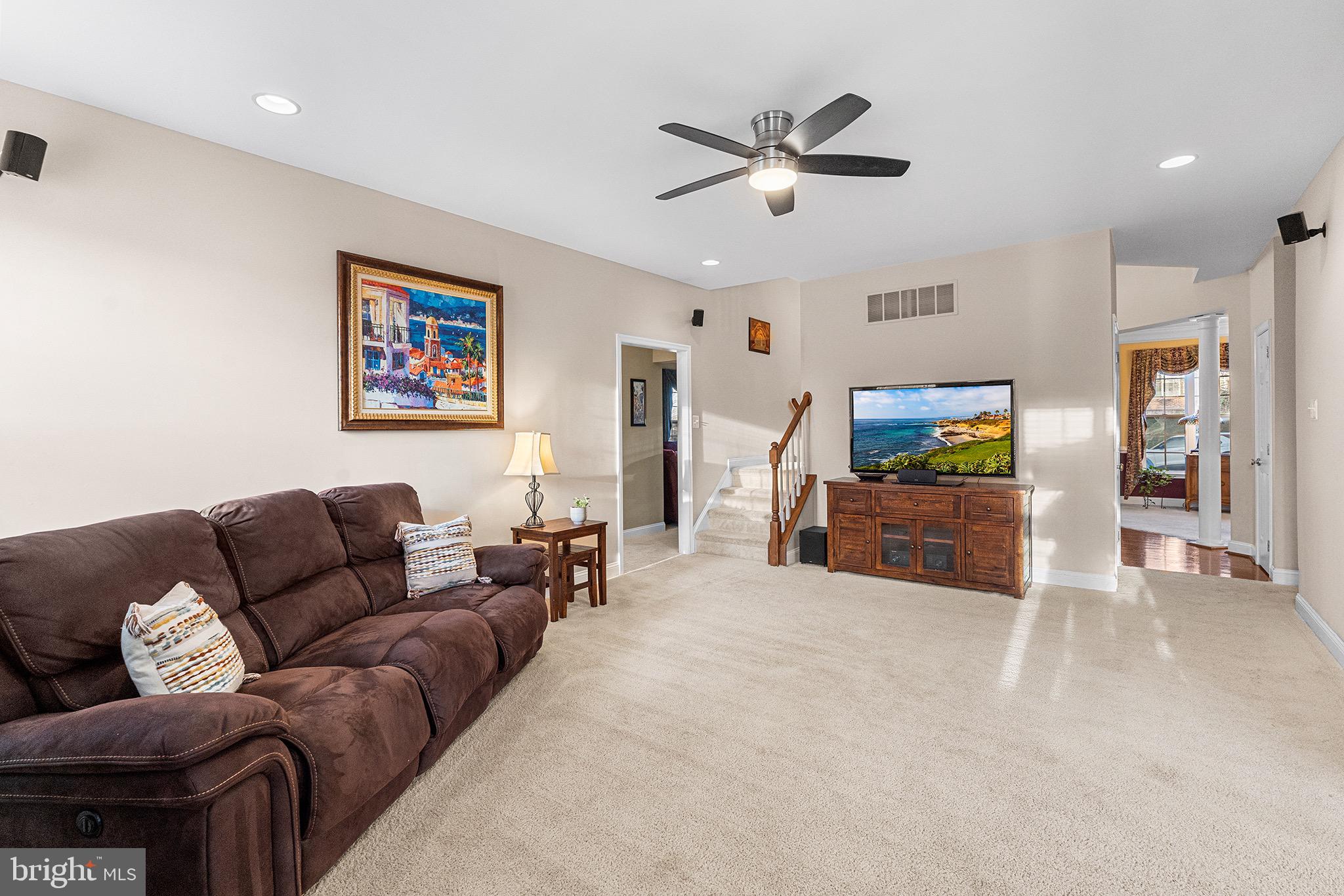 VALLEYBROOKE CHASE - Residential