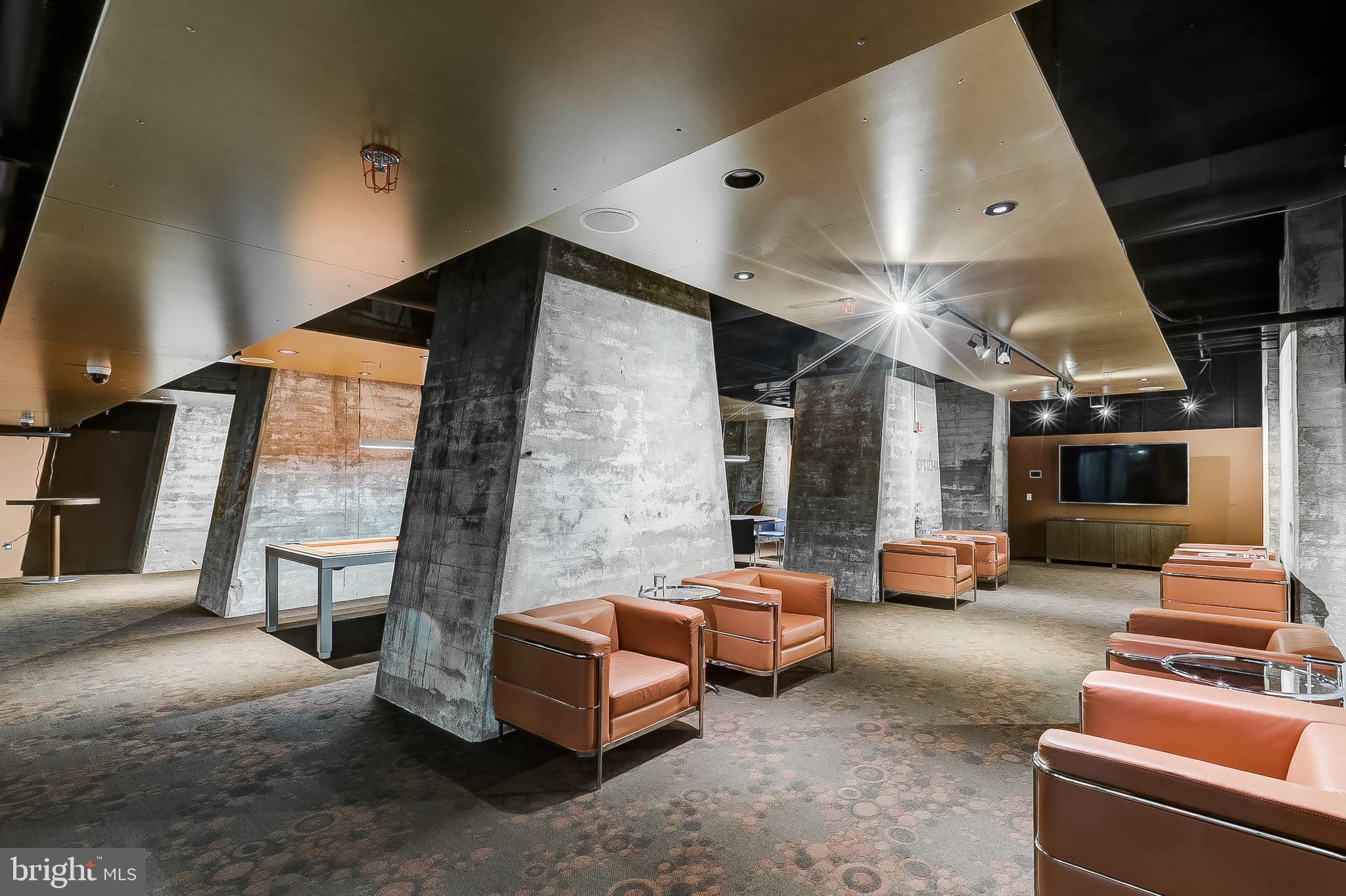 LOCUST POINT - Residential Lease