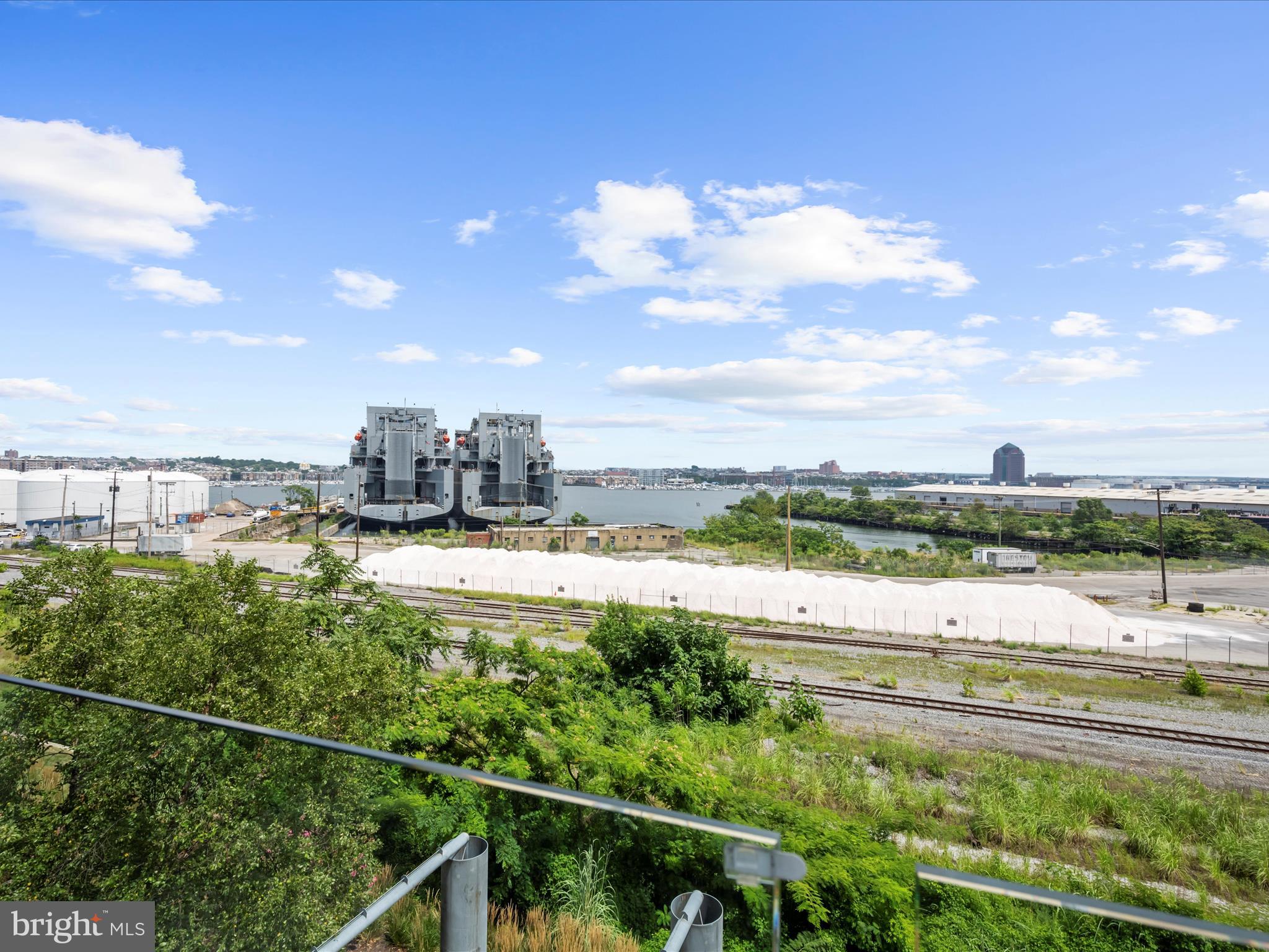 LOCUST POINT - Residential Lease