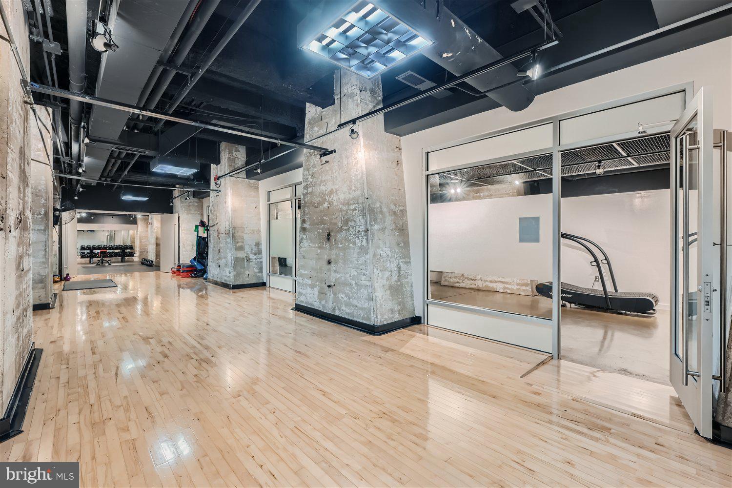 LOCUST POINT - Residential Lease