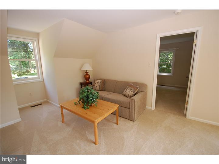 POND VIEW ESTATES - Residential