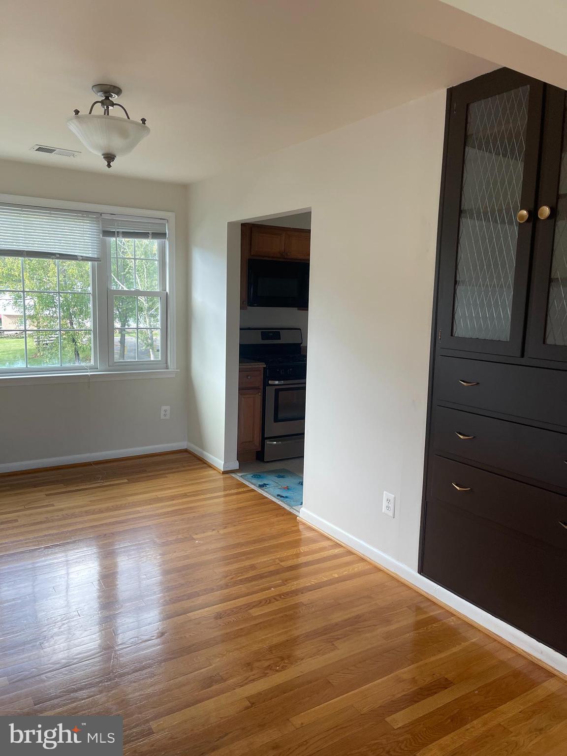 ALEXANDRIA - Residential Lease