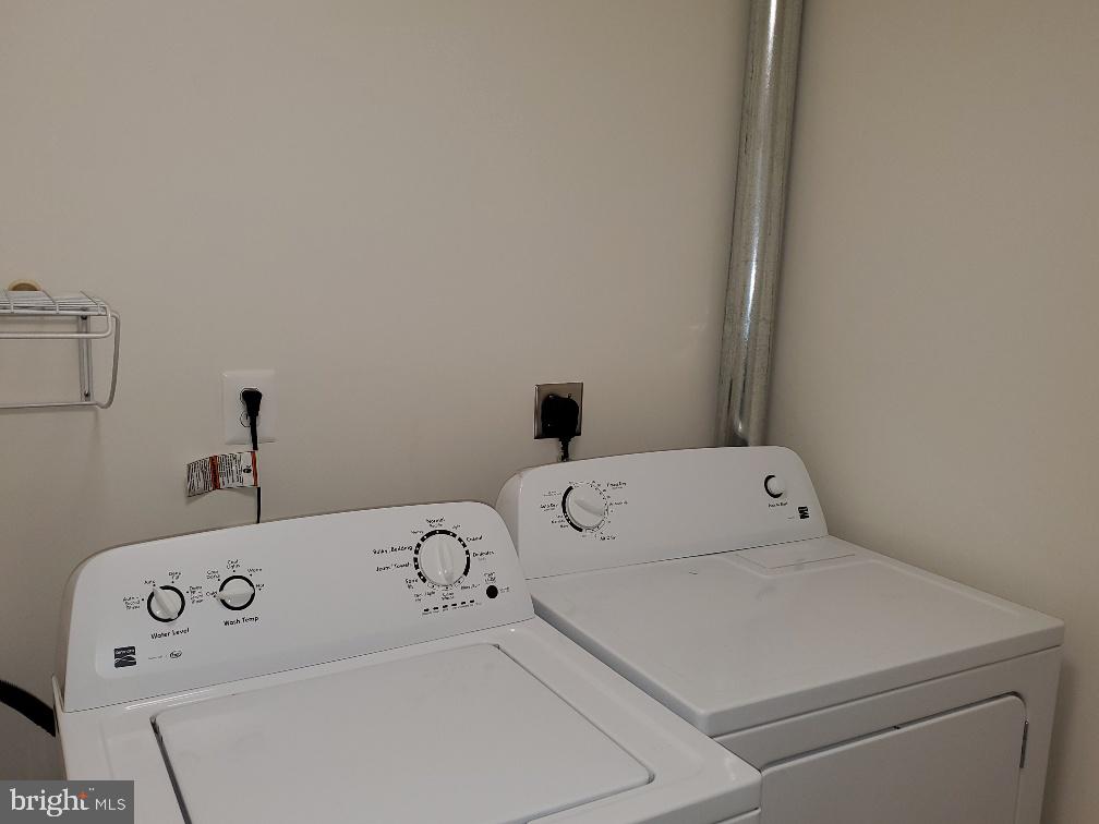 ALEXANDRIA - Residential Lease