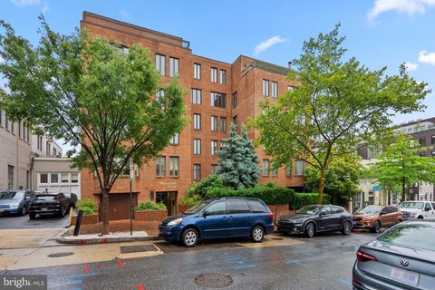 1045 31ST STREET NW 302 WASHINGTON DC 20007
