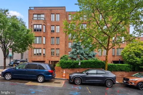 1045 31ST STREET NW 302 WASHINGTON DC 20007