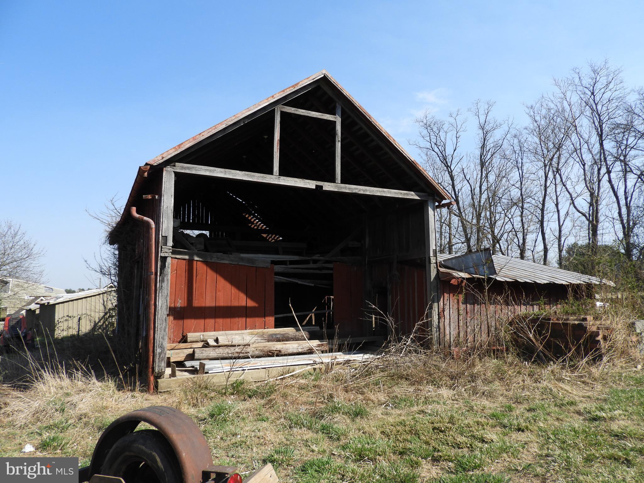 NONE AVAILABLE - Land