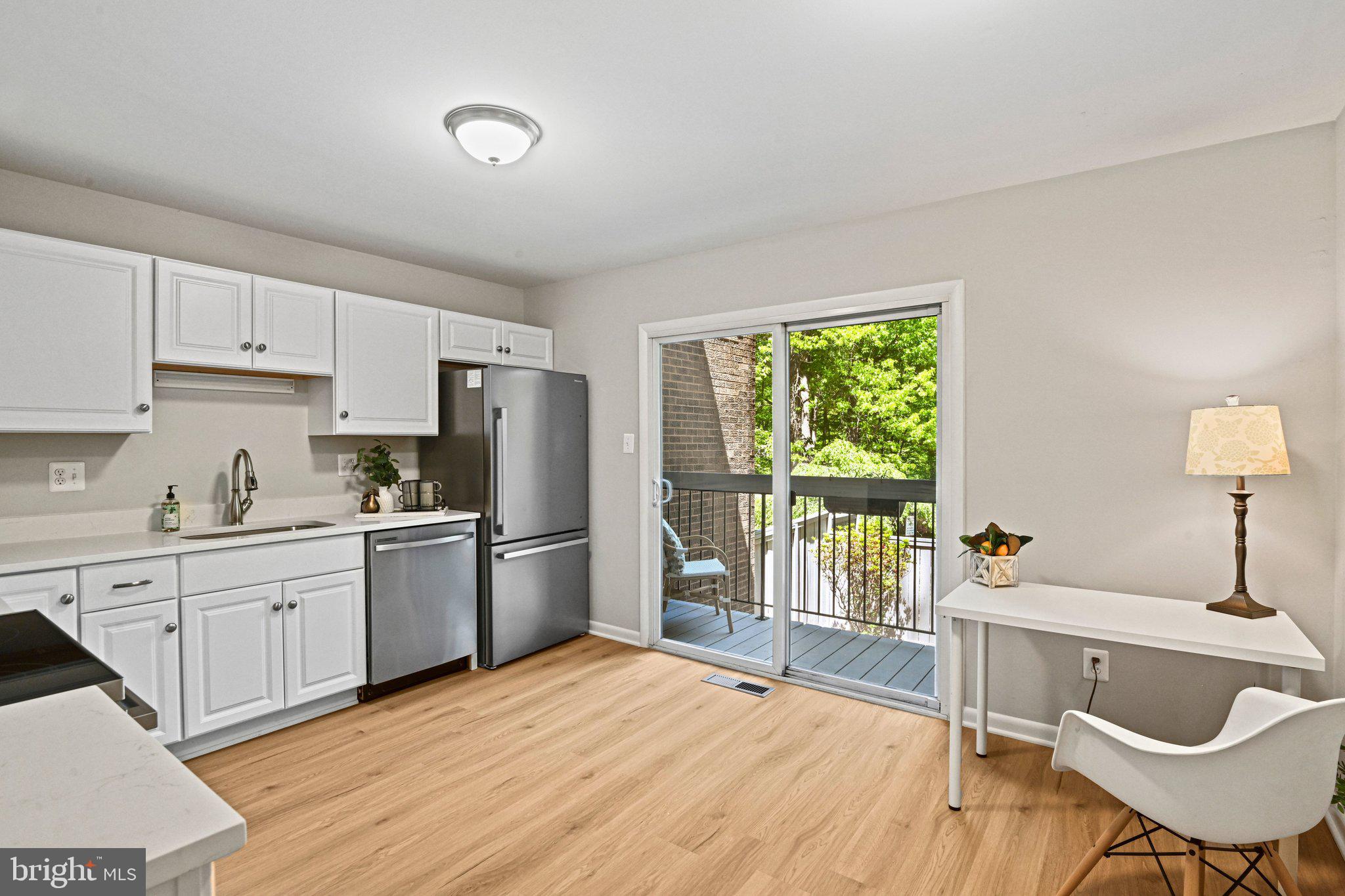 RESTON - Residential