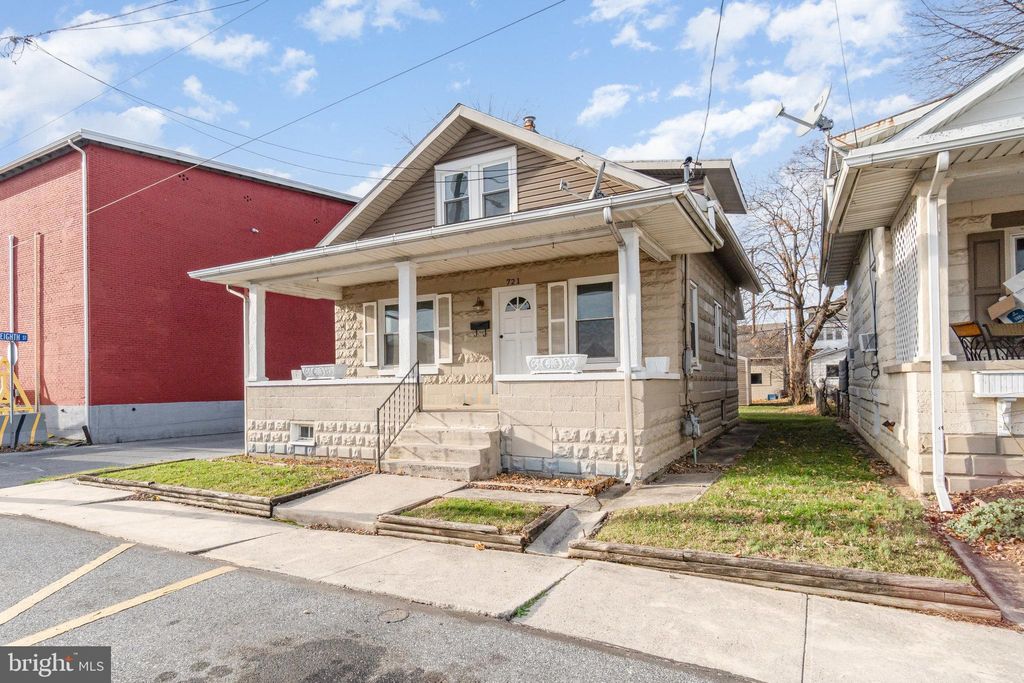 Photo of 721 Herman Avenue, LEMOYNE, PA 17043 (MLS # PACB2049044)