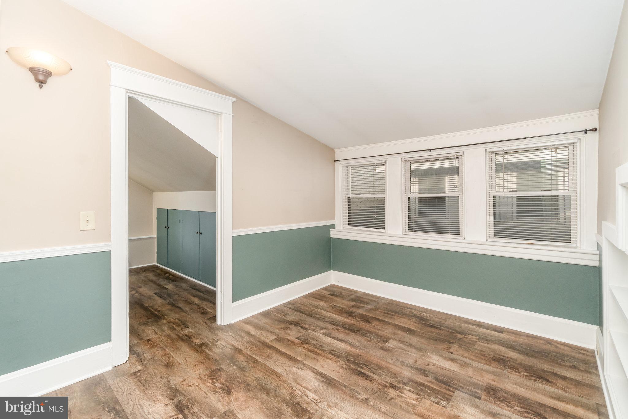 RIVERTON - Residential