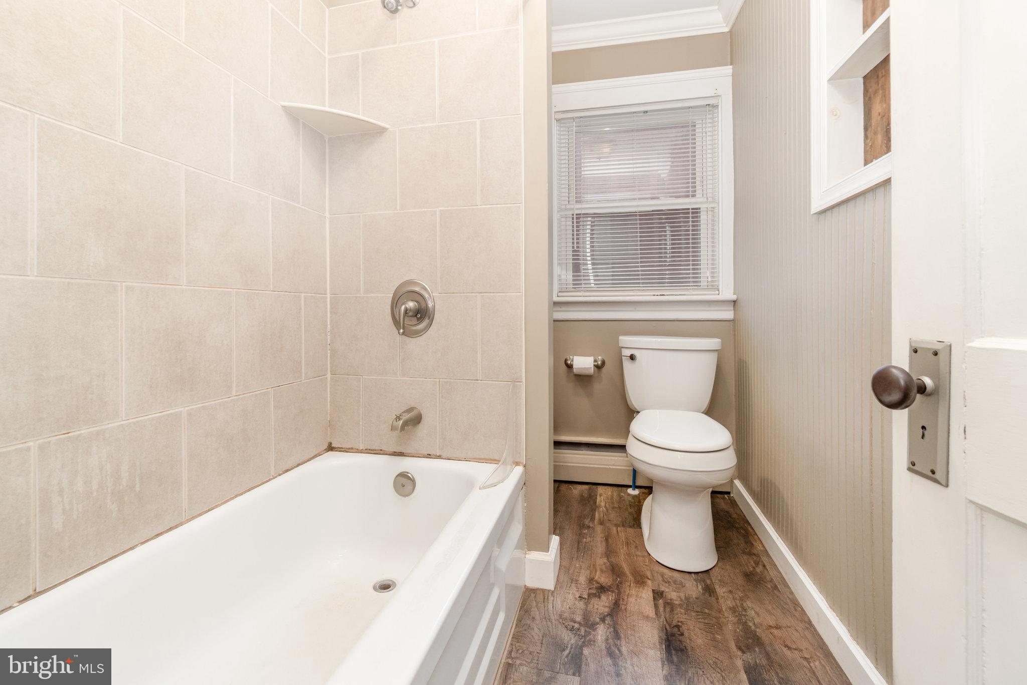 RIVERTON - Residential