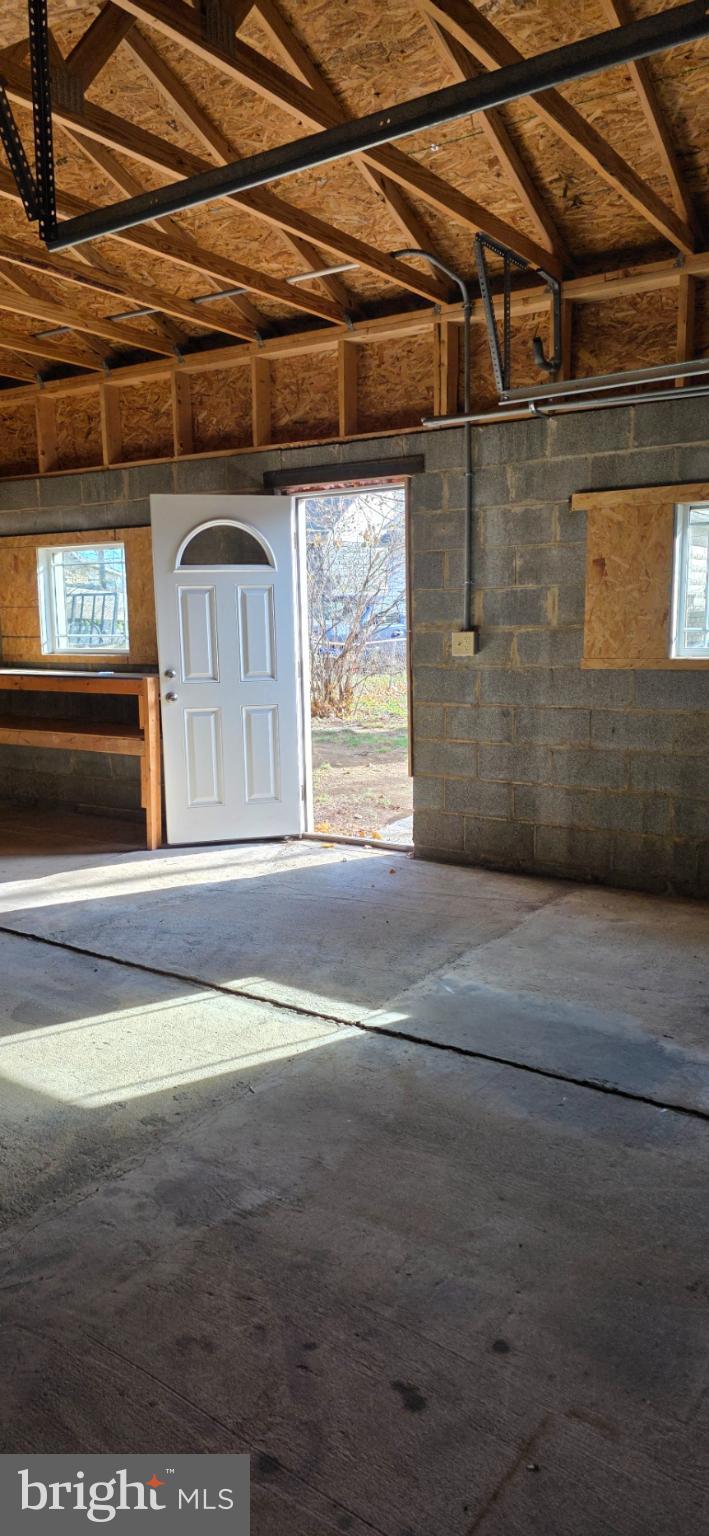 RIVERTON - Residential