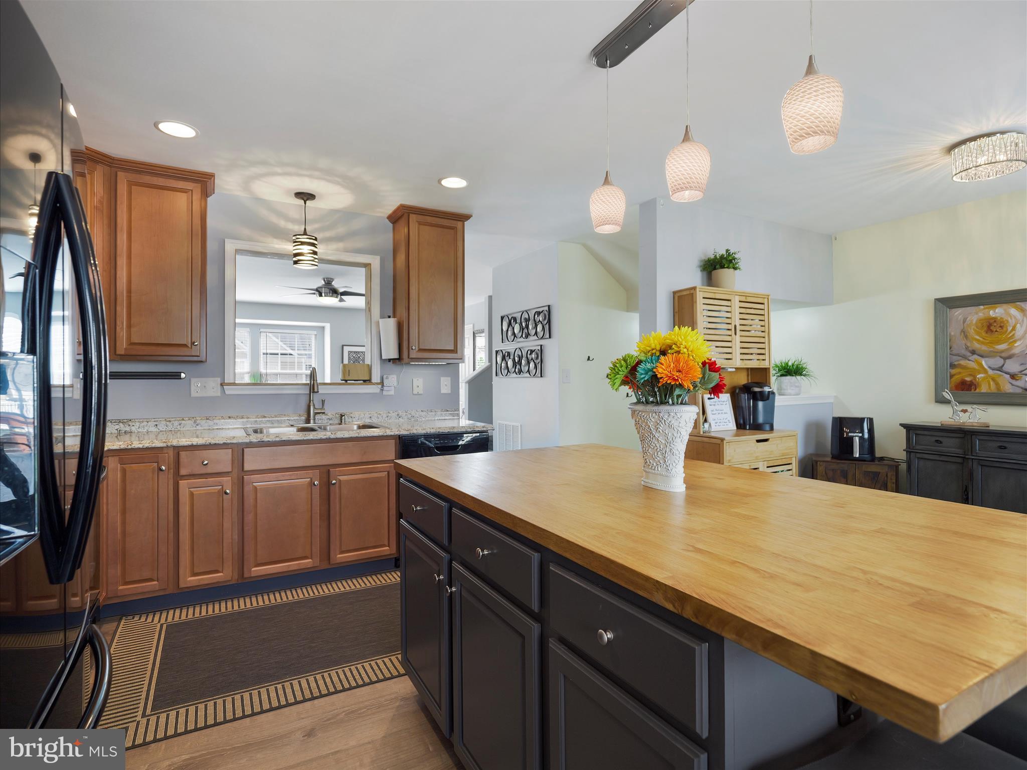 LAKELAND PLACE - Residential