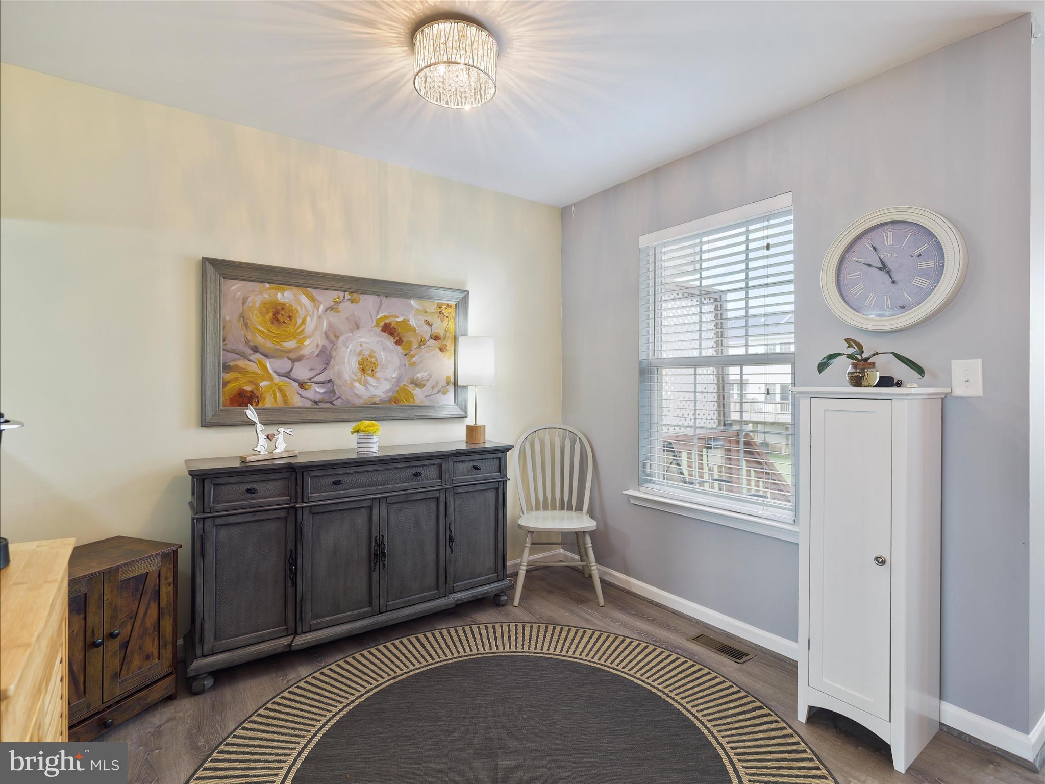 LAKELAND PLACE - Residential