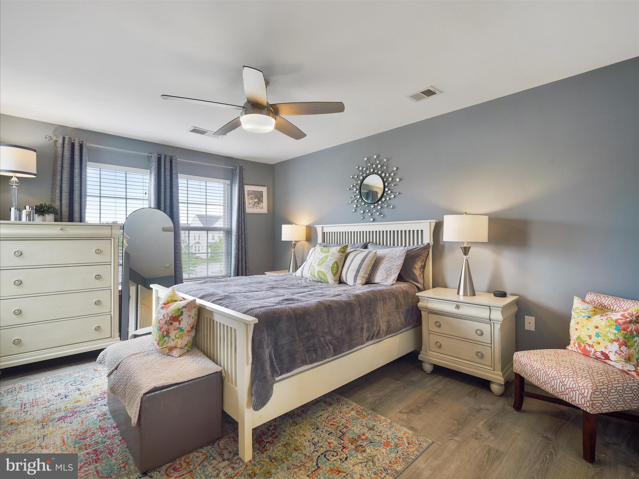 LAKELAND PLACE - Residential