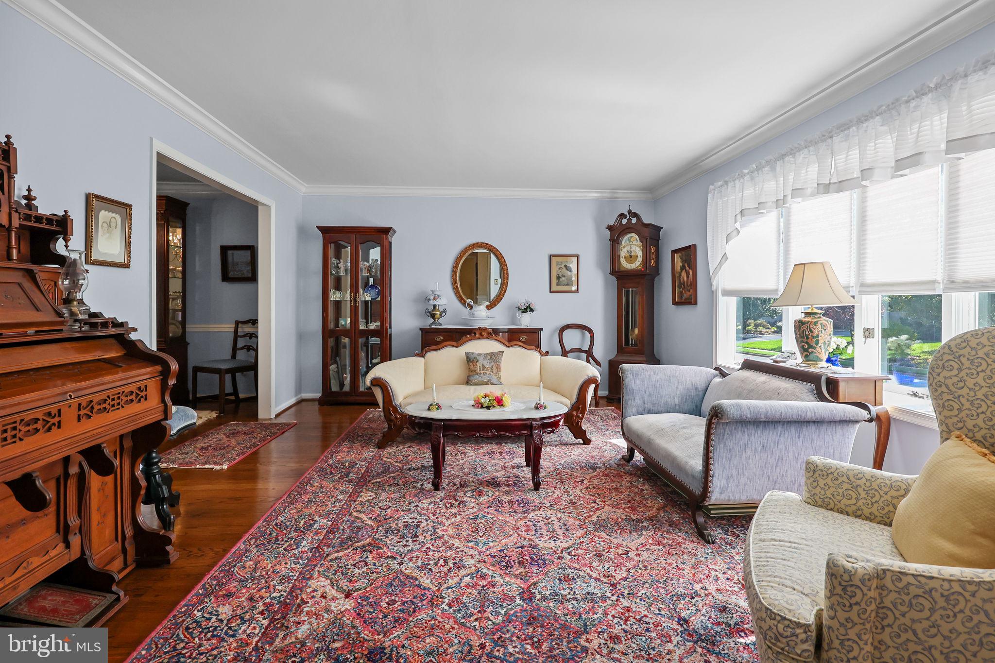 QUEENS GRANT - Residential