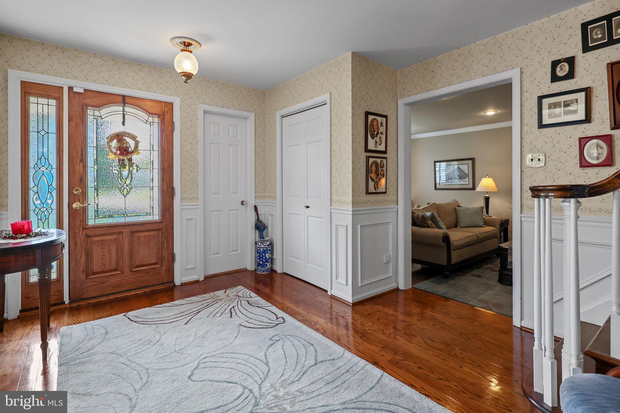 QUEENS GRANT - Residential