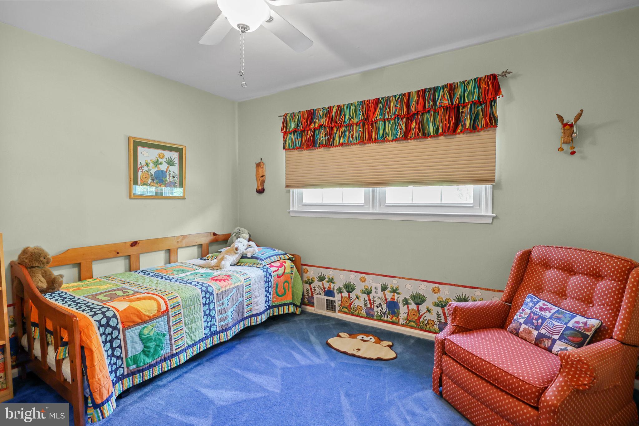 QUEENS GRANT - Residential