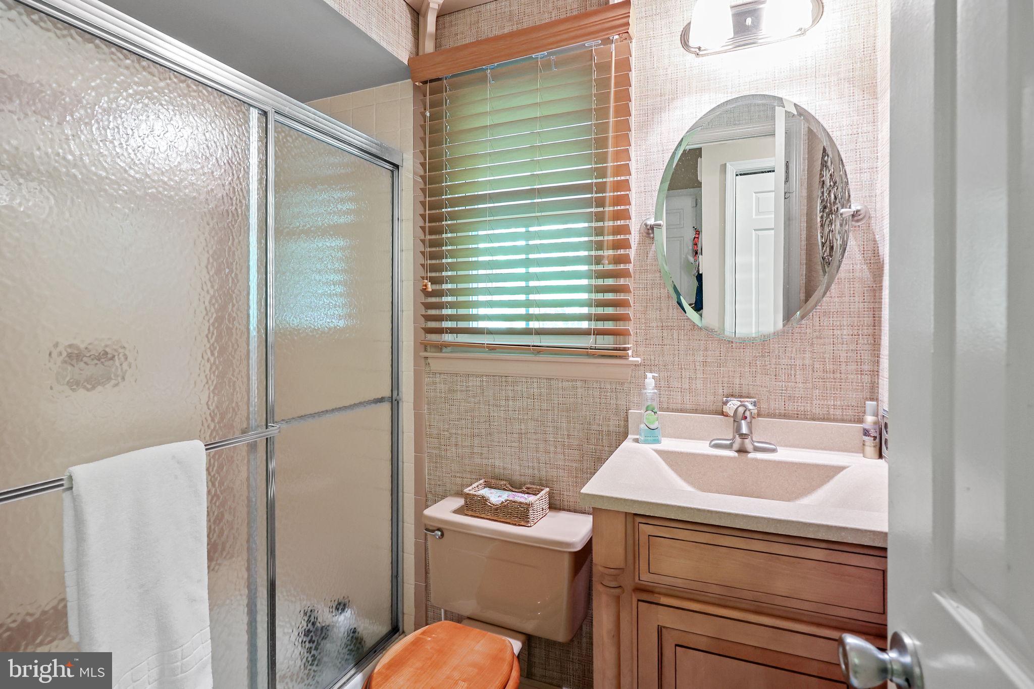 QUEENS GRANT - Residential