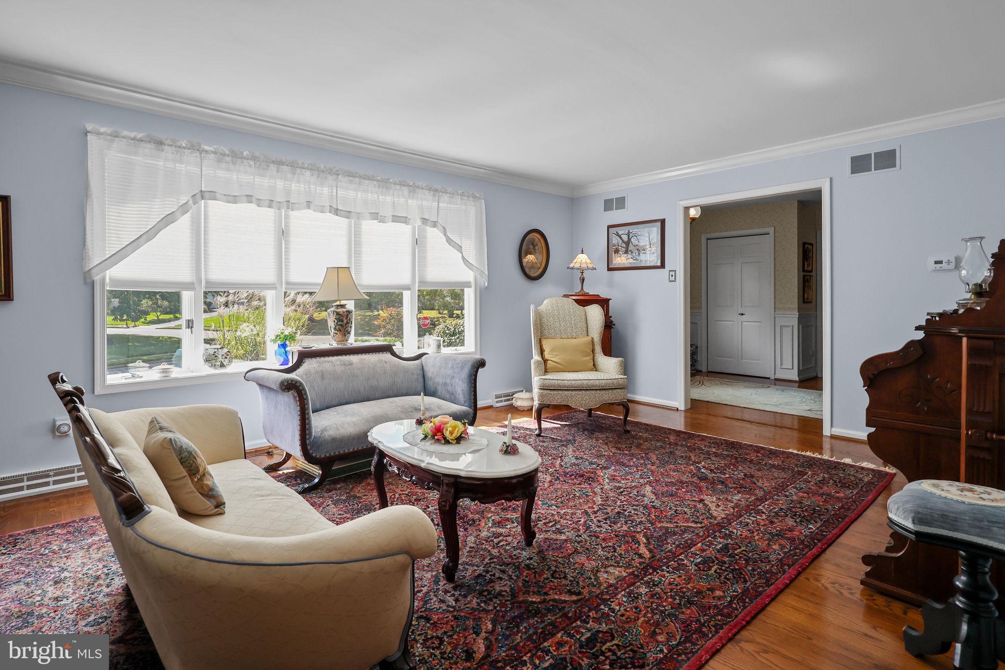 QUEENS GRANT - Residential