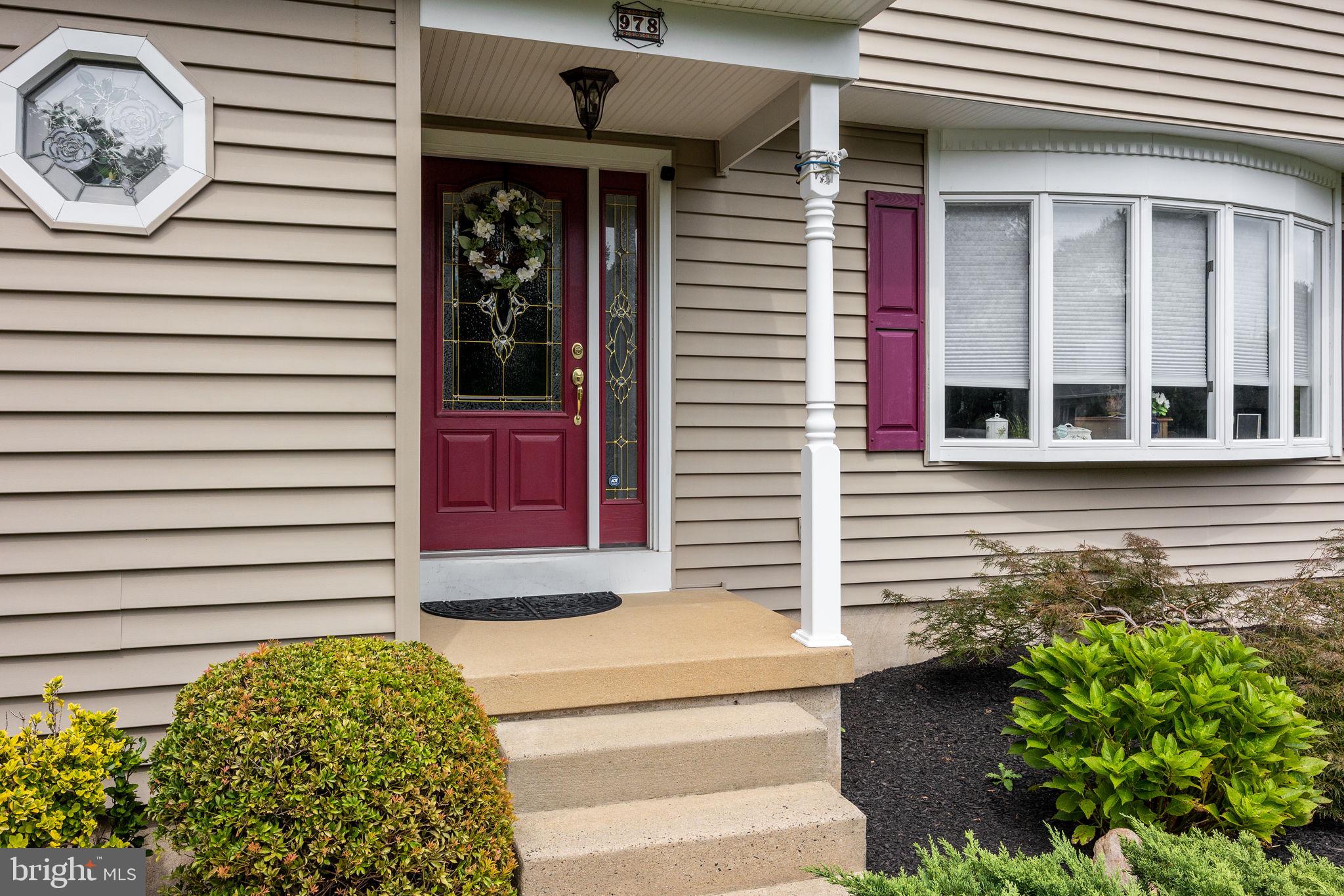 QUEENS GRANT - Residential