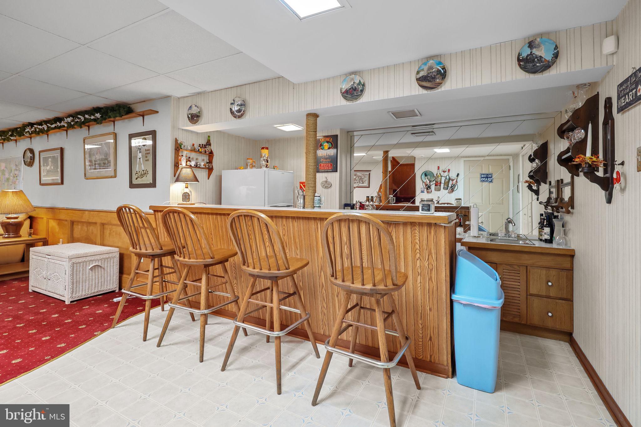 QUEENS GRANT - Residential