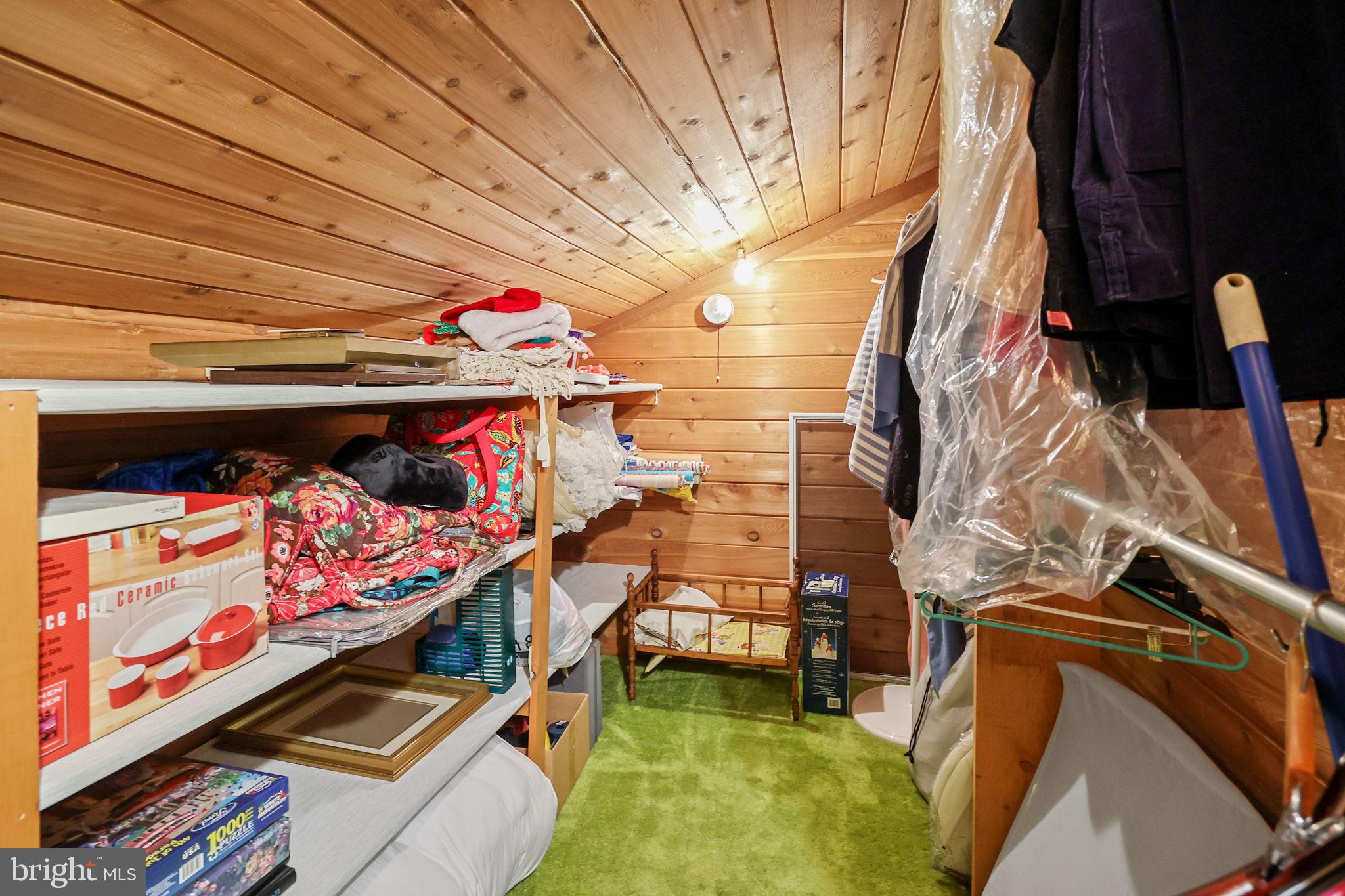 QUEENS GRANT - Residential