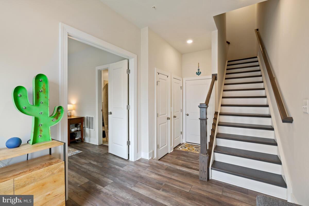 WESTSIDE AT SHADY GROVE - Residential