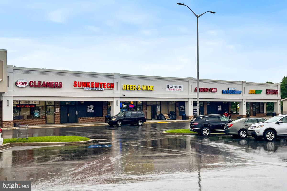 WESTSIDE AT SHADY GROVE - Residential