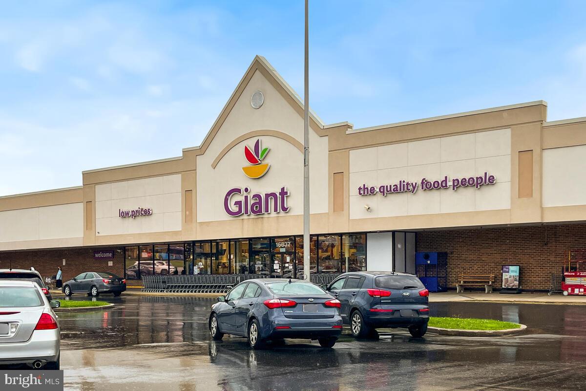 WESTSIDE AT SHADY GROVE - Residential