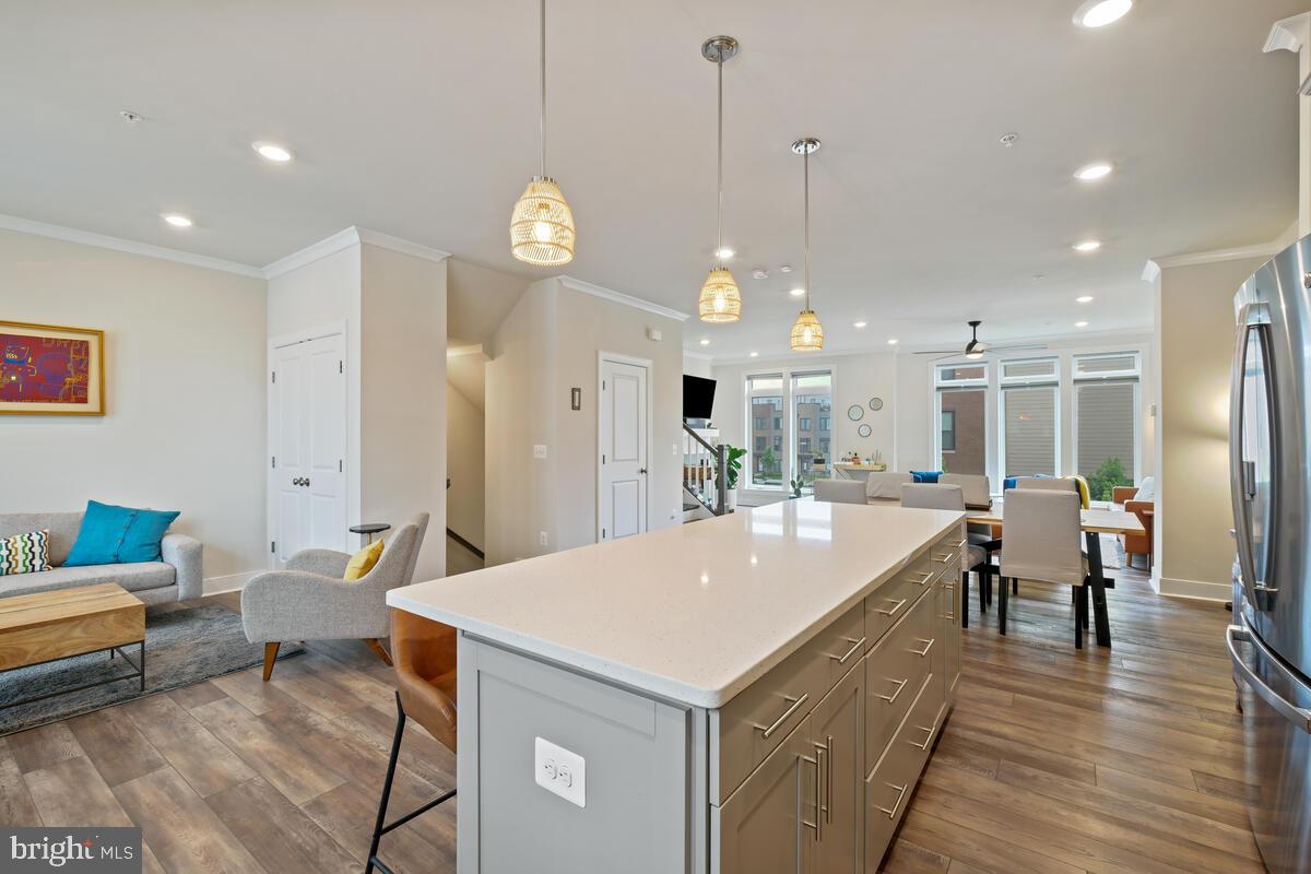 WESTSIDE AT SHADY GROVE - Residential