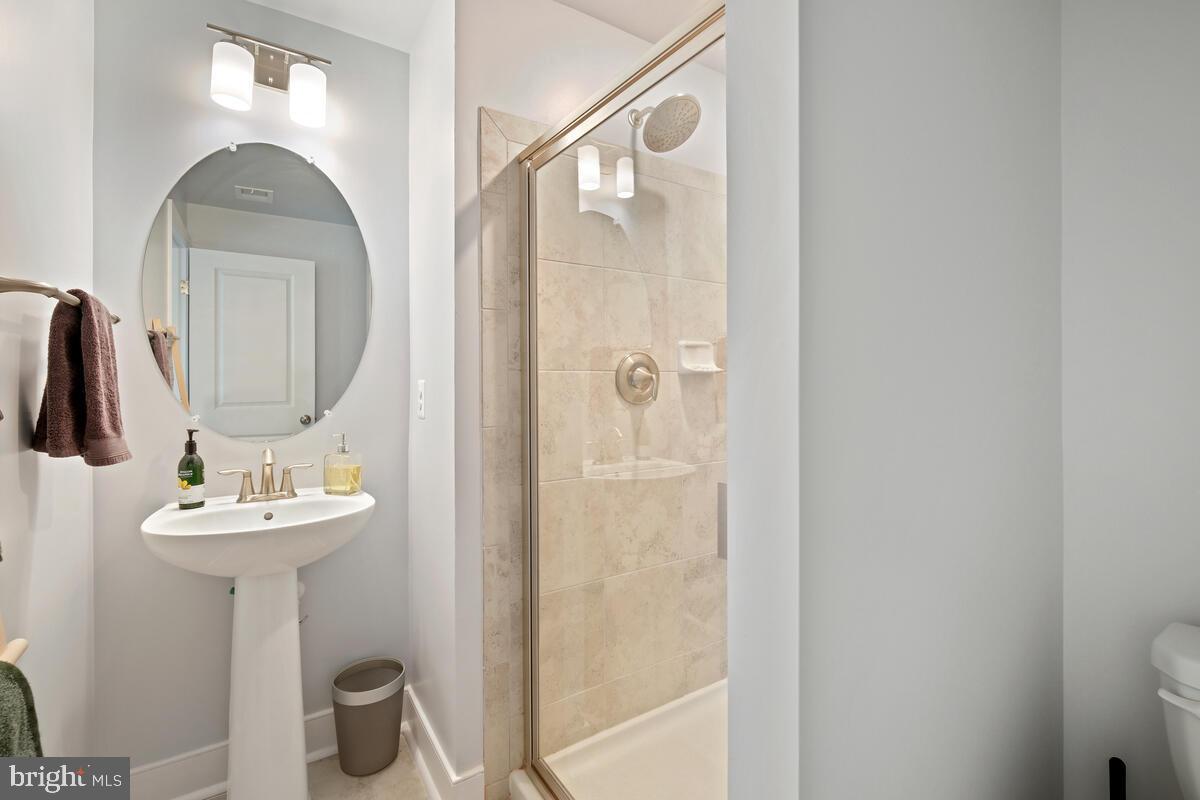 WESTSIDE AT SHADY GROVE - Residential