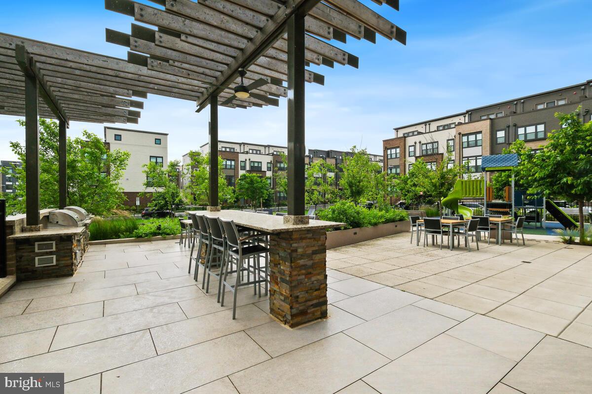 WESTSIDE AT SHADY GROVE - Residential