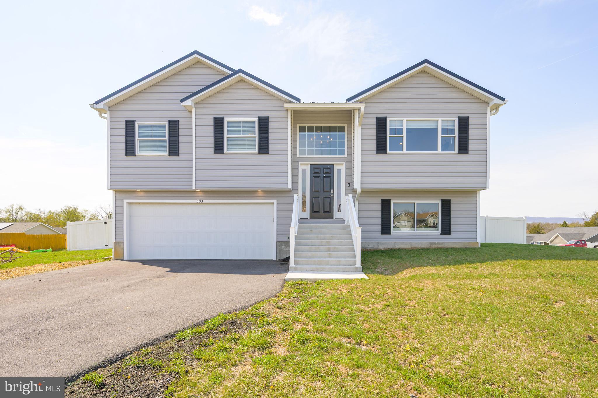 SPRING HILL - Residential