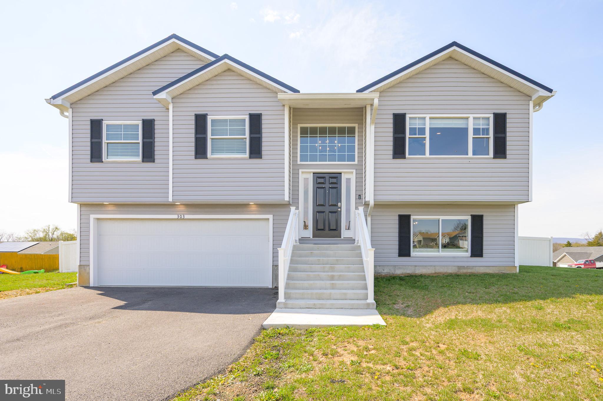 SPRING HILL - Residential