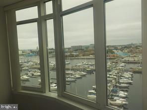 HARBORVIEW TOWERS - Residential