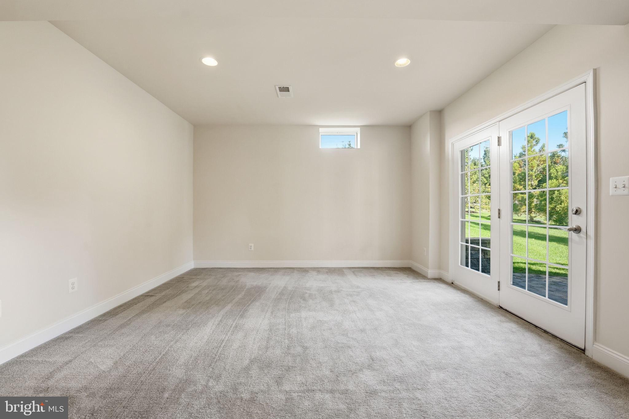 DOMINION VALLEY COUNTRY CLUB - Residential