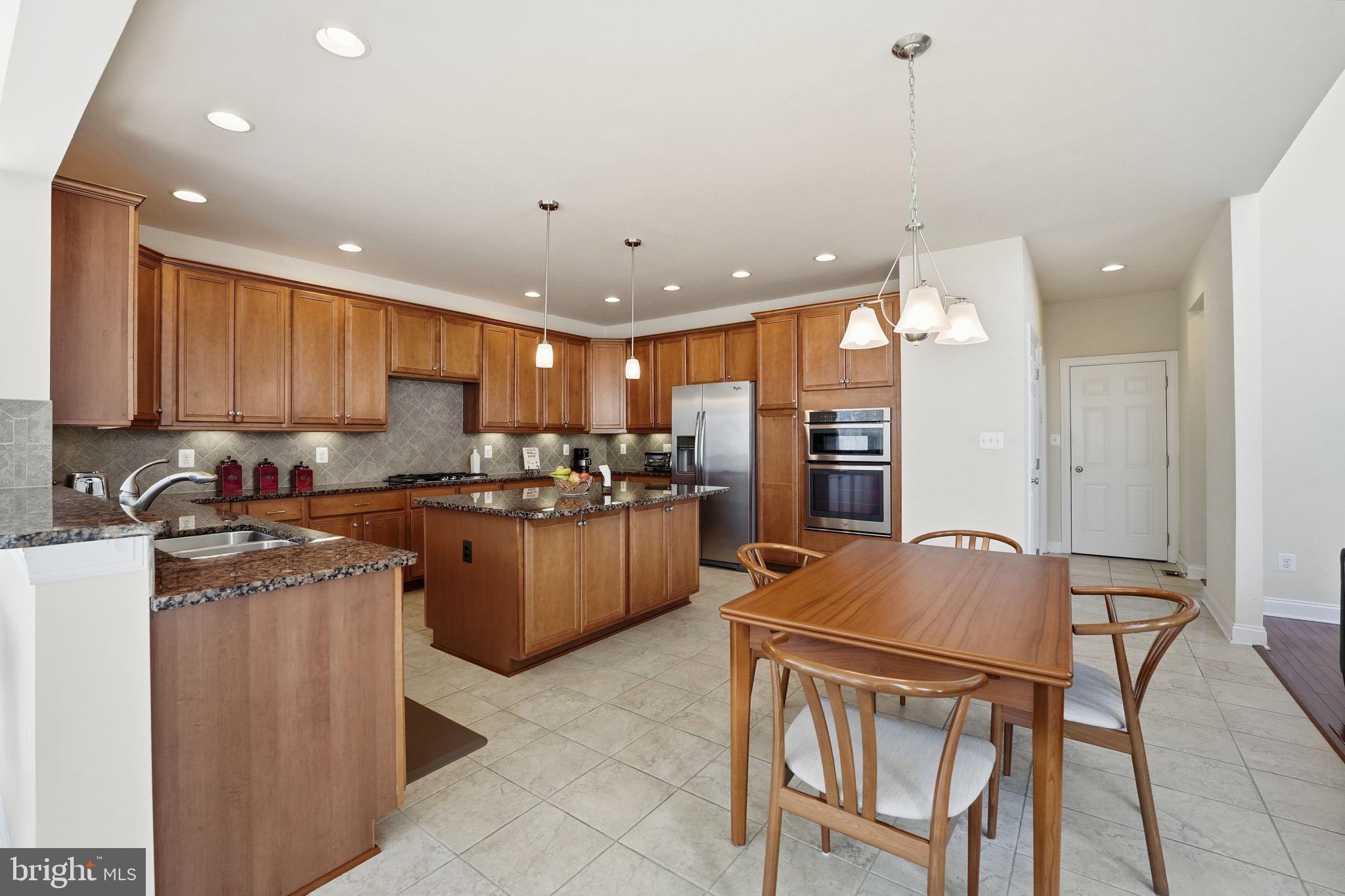 DOMINION VALLEY COUNTRY CLUB - Residential