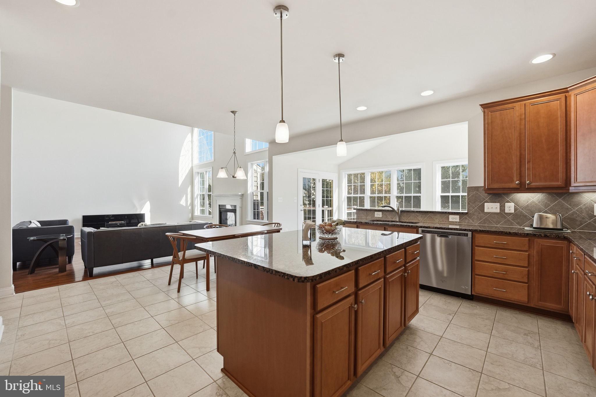 DOMINION VALLEY COUNTRY CLUB - Residential