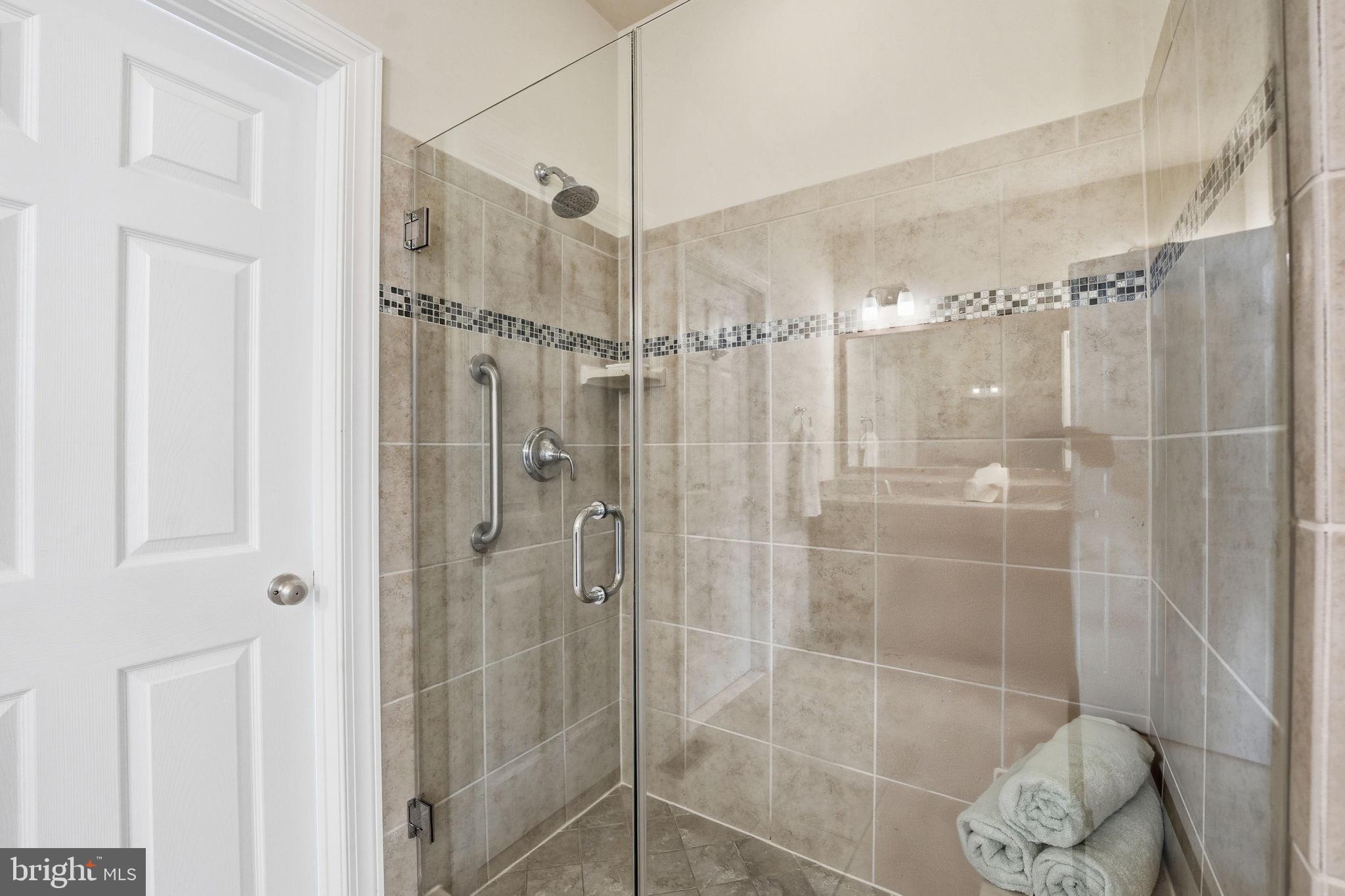 DOMINION VALLEY COUNTRY CLUB - Residential