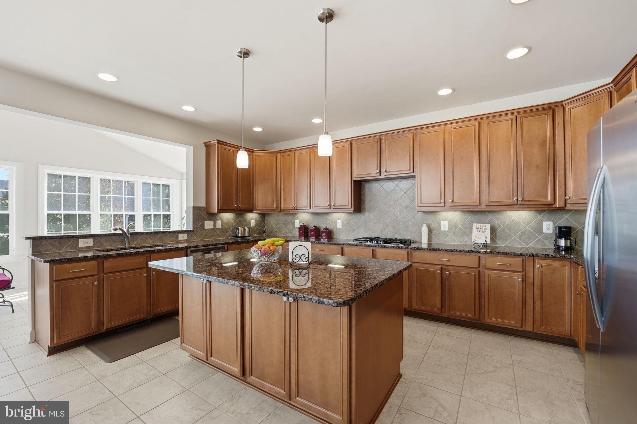 DOMINION VALLEY COUNTRY CLUB - Residential