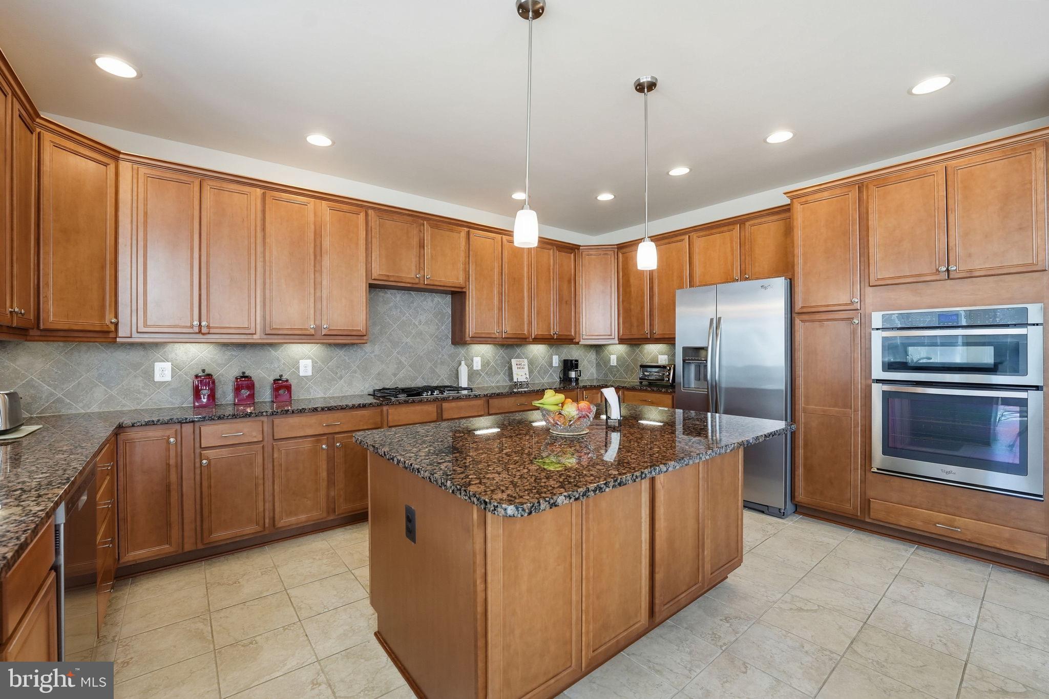 DOMINION VALLEY COUNTRY CLUB - Residential